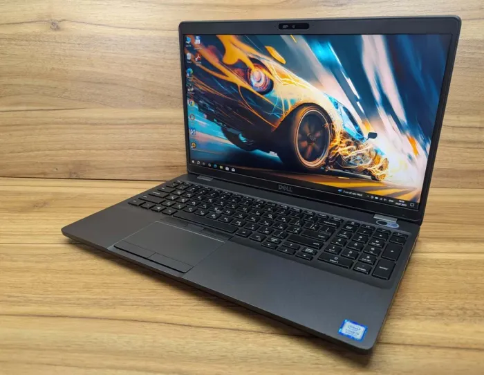 Ультрабук Dell Latitude 5500 / 15.6" (1920x1080) IPS / Intel Core i5-8365U (4 (8) ядра по 1.6 - 4.1 GHz) / 16 GB DDR4 / 512 GB SSD / Intel UHD Graphics 620 / WebCam / TouchID / Windows 10 б/в - зображення 5
