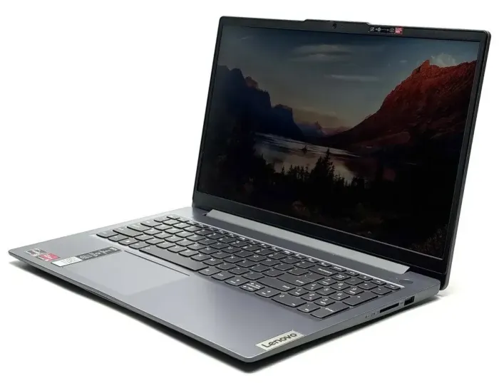 Ультрабук Lenovo IdeaPad Slim 3 15ABR8 / 15.6" (1920x1080) IPS / AMD Ryzen 7 7730U (8 (16) ядра по 2.0 - 4.5 GHz) / 16 GB DDR4 / 256 GB SSD / AMD Radeon RX Vega 8 Graphics / WebCam / Win 11 б/в - зображення 5