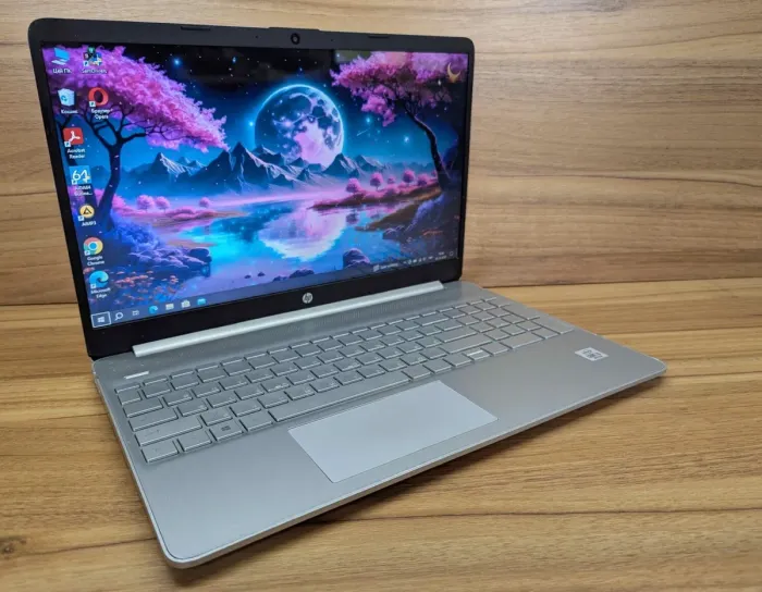 Ноутбук Б-клас HP 15-dy1043dx / 15.6" (1366x768) TN / Intel Core i3-1005G1 (2 (4) ядра по 1.2 - 3.4 GHz) / 8 GB DDR4 / 256 GB SSD / Intel UHD Graphics / WebCam / Windows 10 б/в - зображення 5