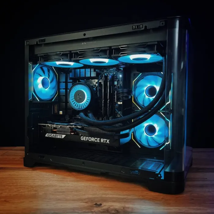 Збірка на замовлення: ігровий ПК GameMax Hype-M Black Tower / AMD Ryzen 7 7800X3D (8 (16) ядер по 4,2 - 5,0 ГГц) / 32 ГБ DDR5 / 1000 ГБ SSD M.2 / nVidia GeForce RTX 5070, 12 ГБ GDDR7, 192-bit / 750W - зображення 3