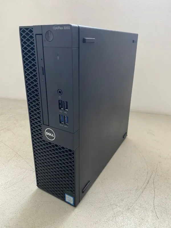 Комп'ютер Dell OptiPlex 3050 SFF / Intel Core i7-7700 (4 (8) ядра по 3.6 - 4.2 GHz) / 16 GB DDR4 / 256 GB SSD / AMD Radeon R5 430, 2 GB GDDR5, 64-bit / DVD-ROM б/в - зображення 2