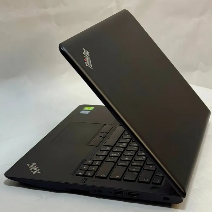 Ноутбук Б-клас Lenovo ThinkPad E470 / 14" (1920x1080) IPS / Intel Core i5-7200U (2 (4) ядра по 2.5 - 3.1 GHz) / 16 GB DDR4 / 256 GB SSD / nVidia GeForce 940MX, 2 GB GDDR5, 64-bit / WebCam / HDMI б/в - зображення 8