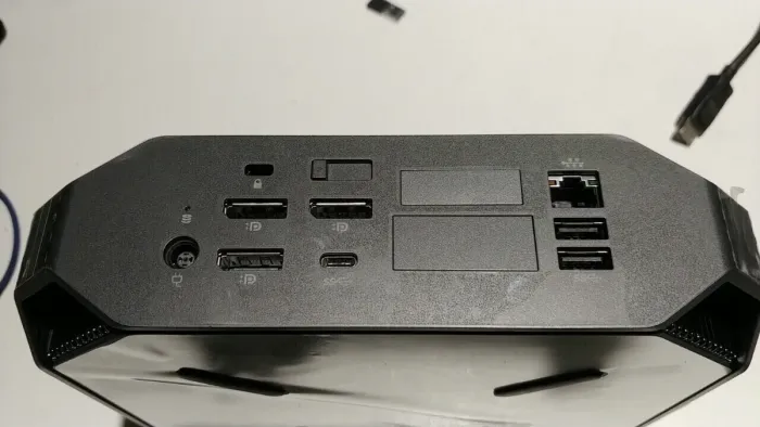 Робоча станція HP Z2 G4 Workstation USFF / Intel Core i7-9700 (8 ядер по 3.0 - 4.7 GHz) / 32 GB DDR4 / 512 GB SSD / Quadro P600, 4 GB GDDR5, 128-bit / Windows б/в - зображення 3