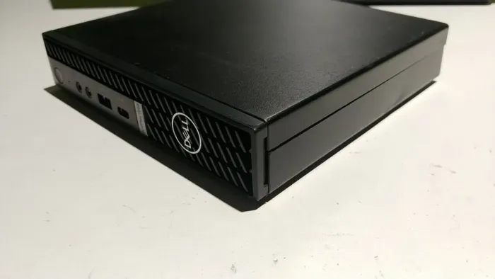 Неттоп Б-клас Dell OptiPlex 7000 Micro USFF / Intel Core i5-12500T (6 (12) ядер по 2.0 - 4.4 GHz) / 16 GB DDR4 / 256 GB SSD / Intel UHD Graphics 770 / Win 11 Pro б/в - зображення 8