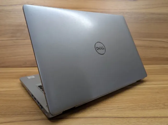 Ультрабук Dell Latitude 5410 / 14" (1920x1080) IPS / Intel Core i5-10310U (4 (8) ядра по 1.7 - 4.4 GHz) / 8 GB DDR4 / 256 GB SSD / Intel UHD Graphics / WebCam / HDMI / Windows 10 б/в - зображення 7