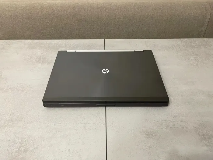 Мобільна робоча станція HP EliteBook 8570w / 15.6" (1920x1080) TN / Intel Core i7-3720QM (4 (8) ядра по 2.6 - 3.6 GHz) / 16 GB DDR3 / 256 GB SSD / nVidia Quadro K1000M, 2 GB DDR3, 128-bit / DisplayPort б/в - зображення 8