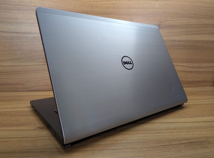 Ноутбук Б-клас Dell Inspiron 5748 / 17.3" (1600x900) TN / Intel Core i5-4210U (2 (4) ядра по 1.7 - 2.7 GHz) / 8 GB DDR3 / 240 GB SSD / Intel HD Graphics 4400 / WebCam / Windows 10 б/в - зображення 7
