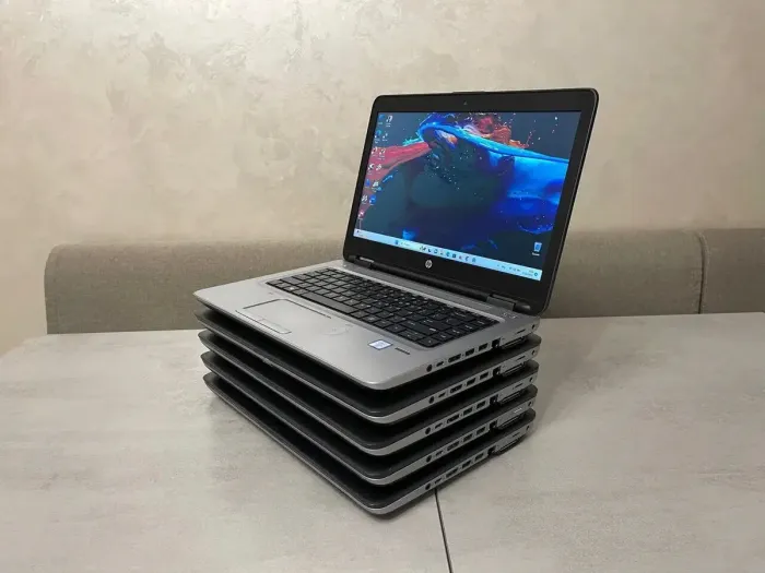 Ноутбук Б-клас HP ProBook 640 G2 / 14" (1366x768) TN / Intel Core i5-6300U (2 (4) ядра по 2.4 - 3.0 GHz) / 8 GB DDR4 / 256 GB SSD / Intel HD Graphics 520 / WebCam / DisplayPort б/в - зображення 3