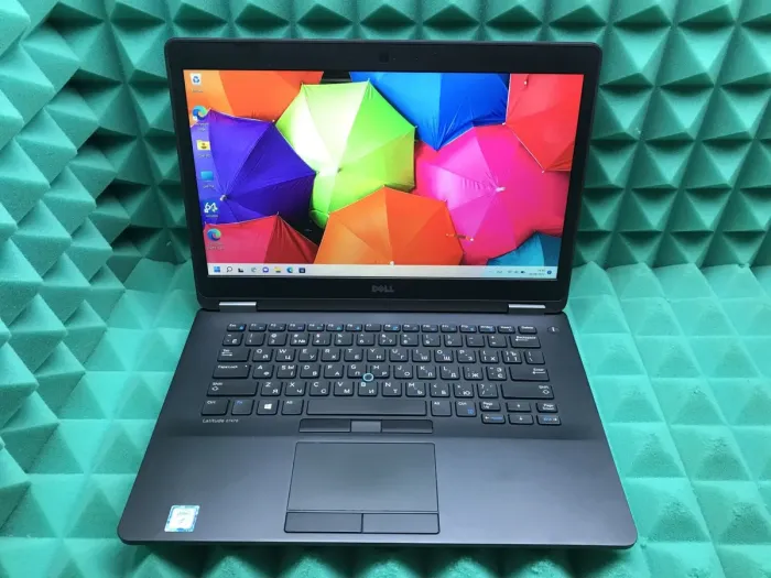 Ультрабук Б-клас Dell Latitude E7470 / 14" (1920x1080) IPS / Intel Core i5-6300U (2 (4) ядра по 2.4 - 3.0 GHz) / 8 GB DDR4 / 256 GB SSD / Intel HD Graphics 520 / WebCam / HDMI / miniDP / Windows 11 б/в - зображення 2