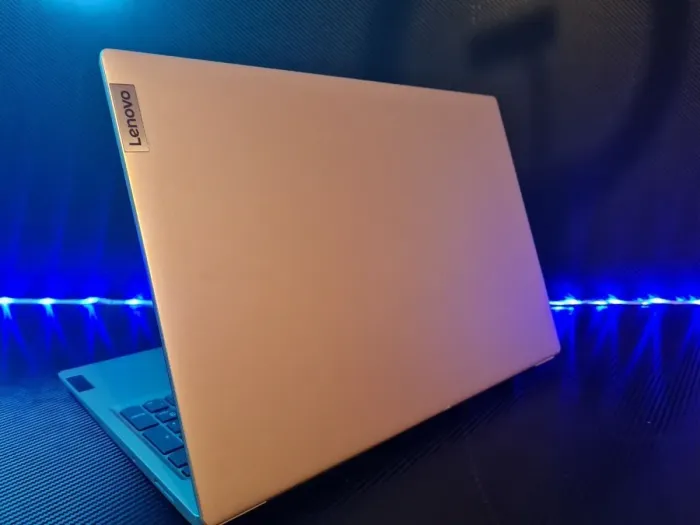 Ноутбук Lenovo IdeaPad 3 15IILO5/ 15.6"/Core i3-1005G1 2(4)ядра 1.2-3.4GHz/4GB DDR4/128GB SSD/UHD 630/Webcam б/в - зображення 6