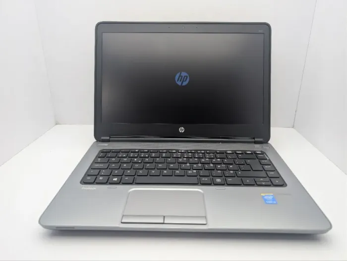 Ноутбук Б-клас HP ProBook 640 G1 / 14" (1366x768) TN / Intel Core i3-4000M (2 (4) ядра по 2.4 GHz) / 8 GB DDR3 / 500 GB HDD / Intel HD Graphic 4600 / WebCam б/в - зображення 3