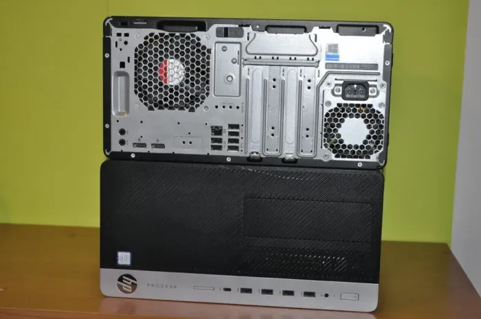 Комп'ютер HP ProDesk 600 G3 Tower / Intel Core i5-7500 (4 ядра по 3,4 - 3,8 ГГц) / 16 ГБ DDR4 / 240 ГБ SSD / Intel HD Graphics 630 / Windows 11 Pro б/в - зображення 3