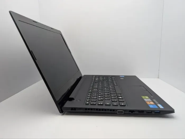Ноутбук Lenovo G50-70 / 15.6" (1366x768) TN / Intel Core i5-4258U (2 (4) ядра по 2.4 - 2.9 GHz) / 8 GB DDR3 / 240 GB SSD / Intel Iris Graphics 5100 / WebCam / DVD-ROM б/в - зображення 4