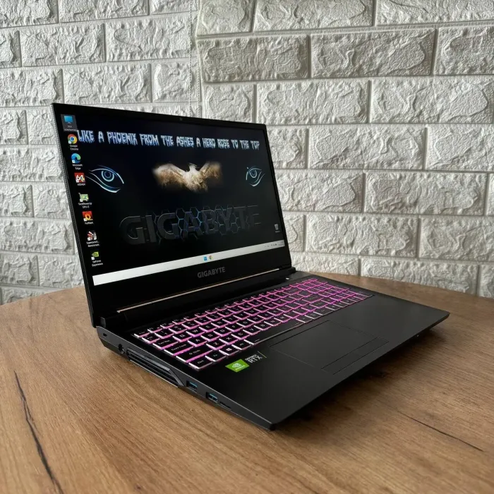 Ігровий ноутбук Gigabyte A5 K1 / 15.6" (1920x1080) IPS / AMD Ryzen 7 5800H (8 (16) ядер 3.2 - 4.4 ГГц) / 16 ГБ DDR4 / 512 ГБ SSD + 1000 ГБ HDD / nVidia GeForce RTX 3070, 8 ГБ GDDR6, 256-біт / веб-камера б/в - зображення 4