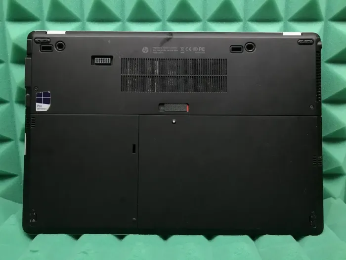 Ультрабук Б-клас HP EliteBook Folio 9480m / 14" TN / Core i5-4210U (2(4) ядра по 1.7-2.7GHz) / 8GB DDR3 / 120GB SSD / HD Graphics 4400 / WebCam / Fingerprint / DisplayPort б/в - зображення 6