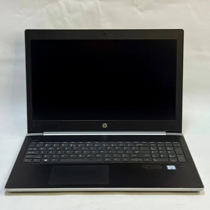 Ноутбук Б-клас HP ProBook 450 G5 / 15.6" (1920x1080) IPS / Intel Core i5-8250U (4 (8) ядра по 1.6 - 3.4 GHz) / 8 GB DDR4 / 256 GB SSD M.2 / Intel UHD Graphics 620 / WebCam / LTE / Windows 10 Pro б/в - зображення 3