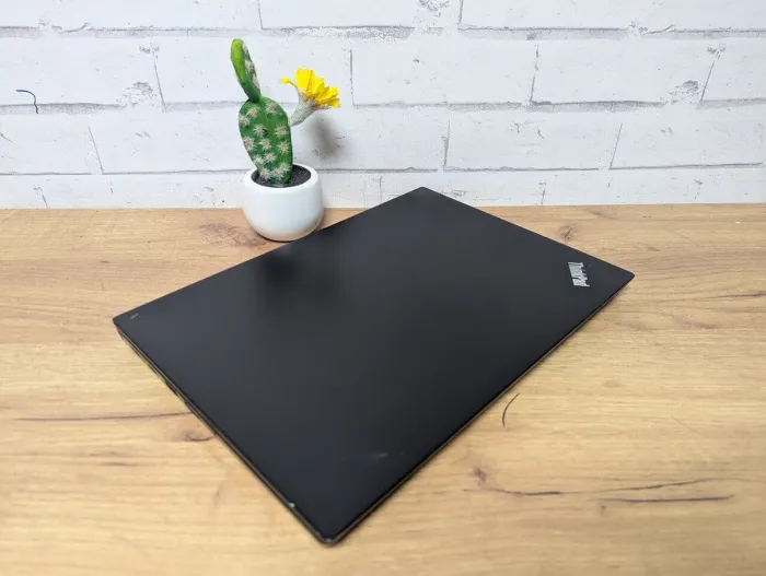 Ультрабук Lenovo ThinkPad L390 / 13.3" (1366x768) TN / Intel Core i3-8145U (2 (4) ядра по 2.1 - 3.9 GHz) / 16 GB DDR4 / 256 GB SSD / Intel UHD Graphics / WebCam б/в - зображення 8