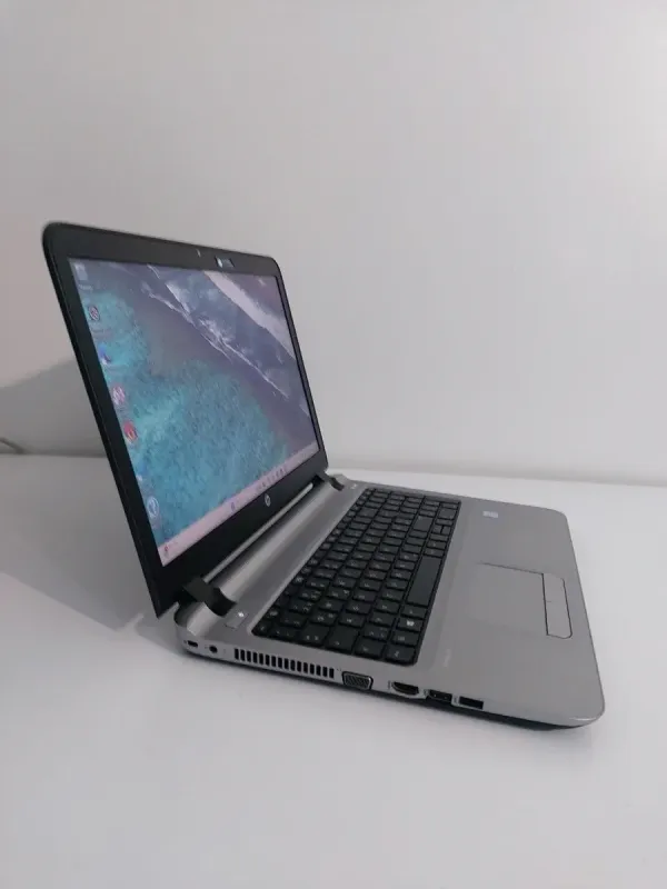 Ноутбук HP ProBook 450 G3 / 15.6" (1366x768) TN / Intel Core i3-6100U (2 (4) ядра по 2.3 GHz) / 8 GB DDR4 / 240 GB SSD + 320 GB HDD / Intel HD Graphics 520 / WebCam / DVD-ROM б/в - зображення 4