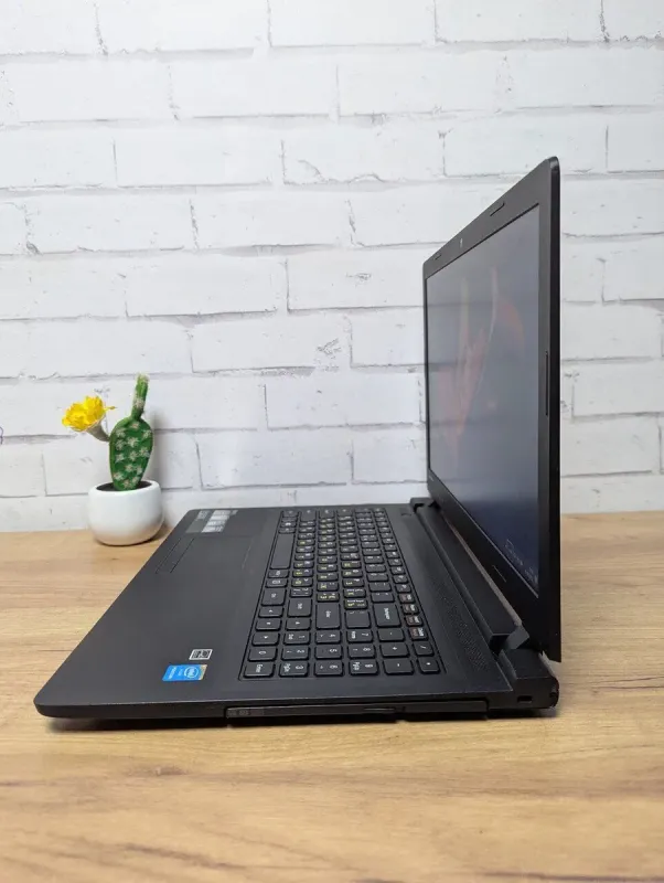 Ноутбук Lenovo B50-10 / 15.6" (1366x768) TN / Intel Pentium N3540 (4 ядра по 2.16 - 2.66 GHz) / 8 GB DDR3 / 120 GB SSD / Intel HD Graphics / WebCam / DVD-ROM б/в - зображення 6