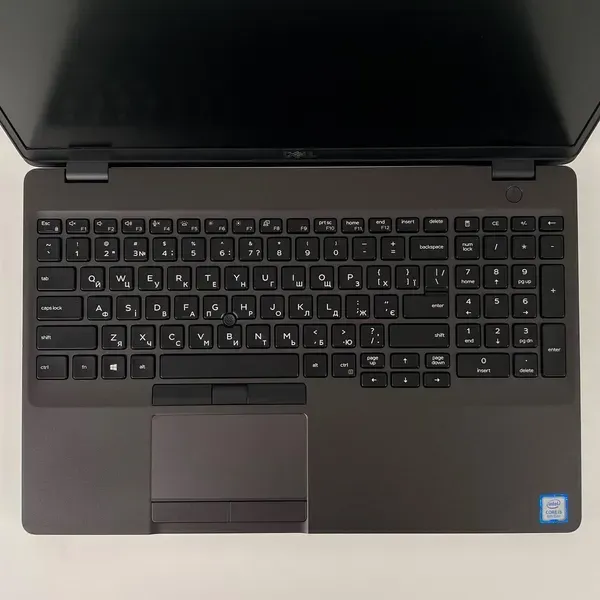 Ноутбук Dell Latitude 5500 / 15.6" (1366x768) TN / Intel Core i5-8265U (4 (8) ядра по 1.6 - 3.9 GHz) / 16 GB DDR4 / 256 GB SSD / Intel UHD Graphics / HDMI / WebCam / SIM б/в - зображення 3