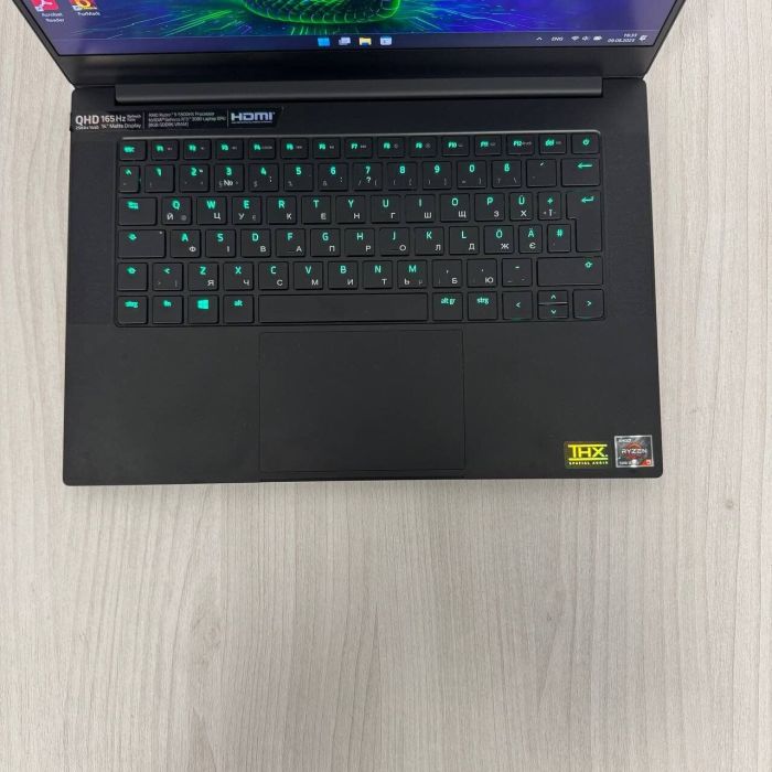 Ігровий ноутбук Razer Blade 14 RZ09-0370 / 14" (2560x1440) IPS / AMD Ryzen 9 5900HX (8 (16) ядер по 3.3 - 4.6 GHz) / 16 GB DDR4 / 1000 GB SSD NVMe / nVidia GeForce RTX 3080, 8 GB GDDR6, 256-bit / WebCam б/в - зображення 7