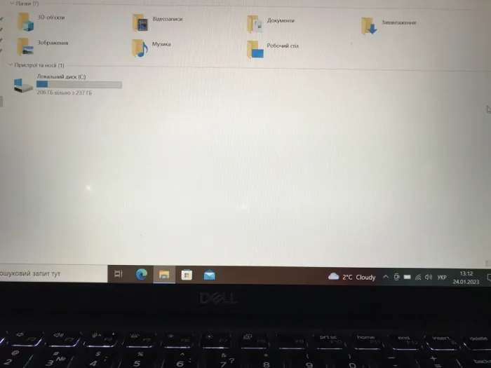 Ультрабук Б-клас Dell Latitude 5400 / 14" IPS / Core i5-8365U (4(8) ядра по 1.6-4.1GHz) / 8GB DDR4 / 256GB SSD M.2 / UHD Graphics 620 / WebCam / USB 3.1 / HDMI / Win 10 б/в - зображення 10