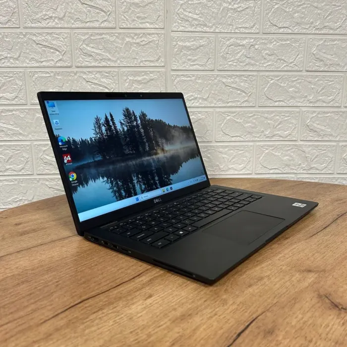 Ультрабук Б-клас Dell Latitude 7410 / 14" (1920x1080) TN Touch / Intel Core i7-10610U (4 (8) ядра по 1.8 - 4.9 GHz) / 16 GB DDR4 / 256 GB SSD / Intel UHD Graphics / WebCam б/в - зображення 4