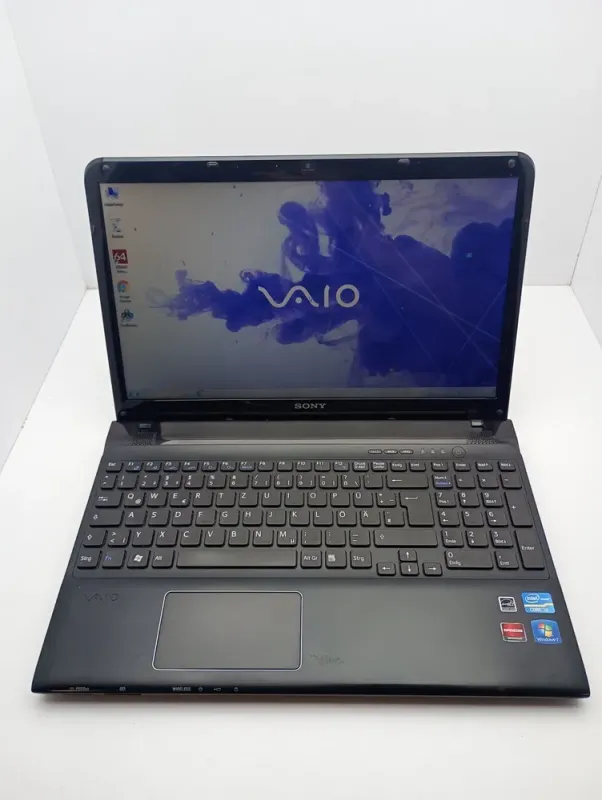 Ноутбук Sony VPC156 / 15.6" (1366x768) TN / Intel Core i3-2370M (2 (4) ядра по 2.4 GHz) / 6 GB DDR3 / 500 GB HDD / AMD Radeon HD 7550M, 1 GB GDDR3, 128-bit / WebCam б/в - зображення 2