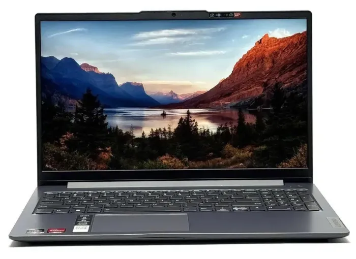 Ультрабук Lenovo IdeaPad Slim 3 15ABR8 / 15.6" (1920x1080) IPS / AMD Ryzen 7 7730U (8 (16) ядра по 2.0 - 4.5 GHz) / 16 GB DDR4 / 256 GB SSD / AMD Radeon RX Vega 8 Graphics / WebCam / Win 11 б/в - зображення 2