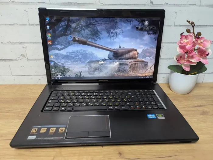 Ноутбук Lenovo G780 / 17.3" (1600x900) TN / Intel Core i3-2328M (2 (4) ядра по 2.2 GHz) / 8 GB DDR3 / 256 GB SSD / nVidia GeForce GT 635M, 2 GB GDDR3, 128-bit / WebCam б/в - зображення 6