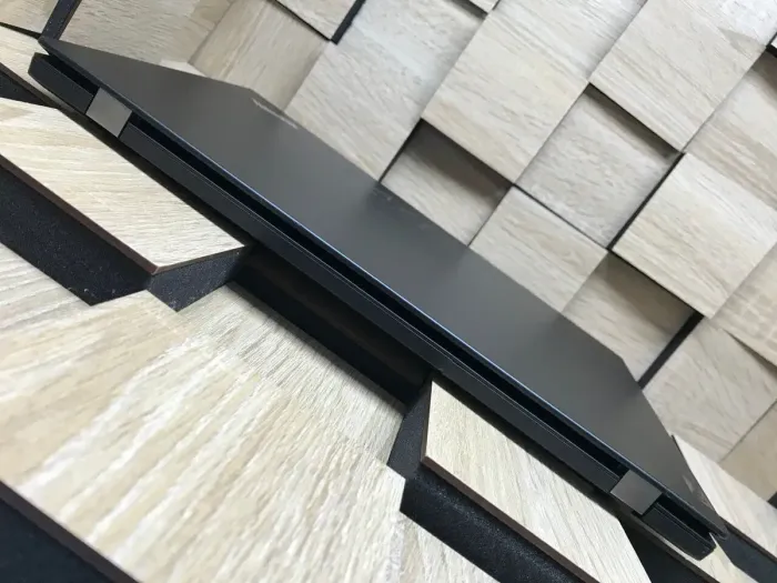 Ультрабук Б-клас Lenovo ThinkPad L15 Gen 2a / 15.6" (1920x1080) IPS / AMD Ryzen 5 Pro 5650U (6 (12) ядра по 2.3 - 4.2 GHz) / 8 GB DDR4 / 256 GB SSD M.2 / AMD Radeon Graphics / WebCam б/в - зображення 7