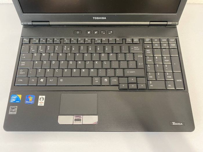 Ноутбук Б-клас Toshiba Tecra A11-19C / 15.6" (1600x900) TN / Intel Core i5-560M (2 (4) ядра по 2.66 - 3.2 GHz) / 8 GB DDR3 / 128 GB SSD / Intel HD Graphics / WebCam / DVD-RW / miniDP б/в - зображення 4