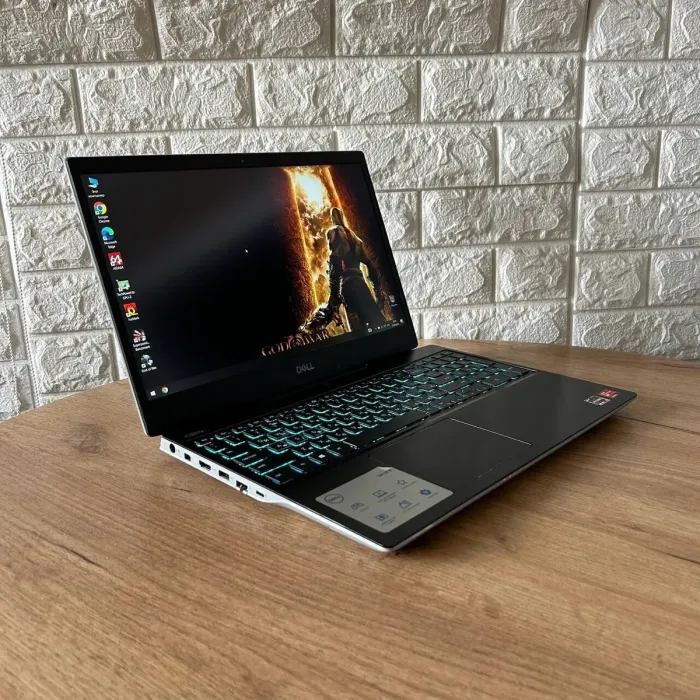 Ігровий ноутбук Б-клас Dell G5 SE 5505 / 15.6" (1920x1080) IPS / AMD Ryzen 7 4800H (8 (16) ядер по 2.9 - 4.2 GHz) / 8 GB DDR4 / 512 GB SSD / AMD Radeon RX 5600M, 6 GB GDDR6, 192-bit / WebCam б/в - зображення 4