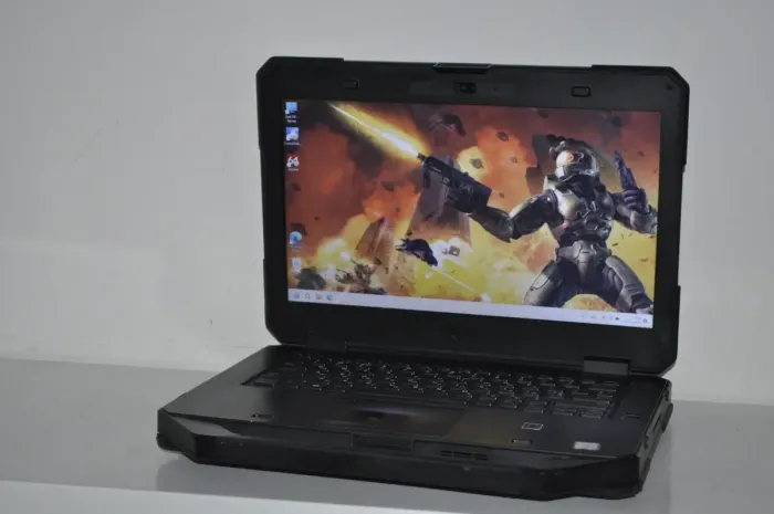 Захищений ноутбук Б-клас Dell Latitude 5414 Rugged / 14" (1366x768) TN / Intel Core i5-6300U (2 (4) ядра по 2.4 - 3.0 GHz) / 8 GB DDR4 / 120 GB SSD / Intel HD Graphics 520 / WebCam / Windows 11 Pro б/в - зображення 2