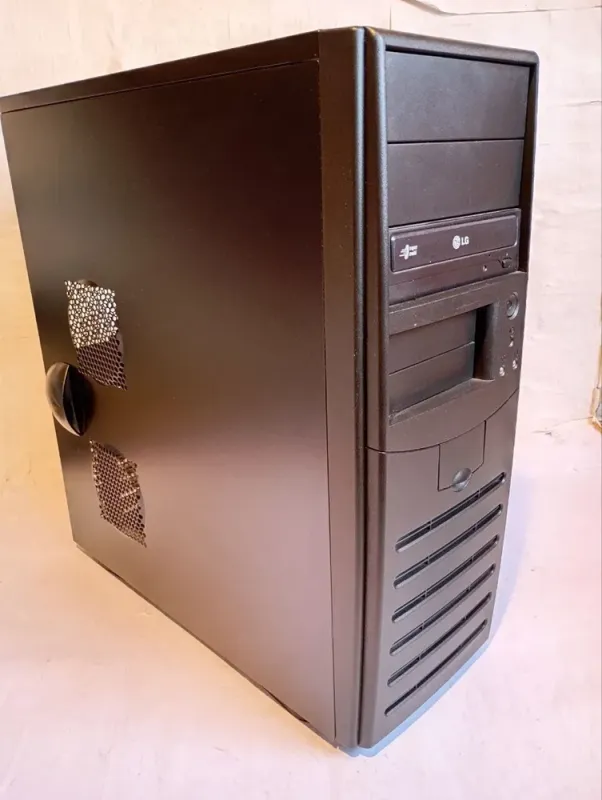 ПК Chieftec Bravo Tower / Intel Core i5-2400 (4 ядра по 3.1 - 3.4 GHz) / 8 GB DDR3 / 120 GB SSD / Intel HD Graphics 2000 / DVD-ROM / 450W б/в - зображення 3