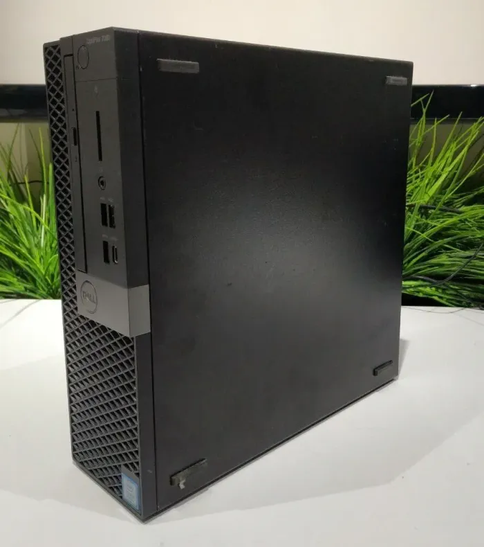 Комп'ютер Dell OptiPlex 7060 SFF / Intel Core i5-8400 (6 ядер по 2.8 - 4.0 GHz) / 8 GB DDR4 / 240 GB SSD / Intel UHD Graphics 630 / USB 3.1 / DisplayPort б/в - зображення 4