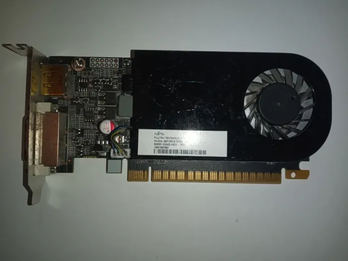 Дискретна відеокарта nVidia GeForce GT 630, 2 GB DDR3, 128-bit / 1x DVI, 1x DispleyPort б/в - зображення 2