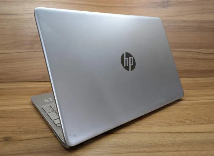 Ультрабук Б-клас HP 15-dw2658cl / 15.6" (1920x1080) IPS / Intel Core i5-1035G1 (4 (8) ядра по 1.0 - 3.6 GHz) / 16 GB DDR4 / 512 GB SSD / Intel UHD Graphics / WebCam / Windows 10 б/в - зображення 7