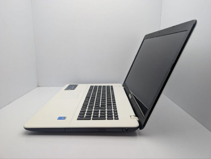 Ноутбук Asus F751M / 17.3" (1600x900) TN / Intel Pentium N3530 (4 ядра по 2.16 - 2.58 GHz) / 8 GB DDR3 / 120 GB SSD / Intel HD Graphics / WebCam / DVD-ROM б/в - зображення 5