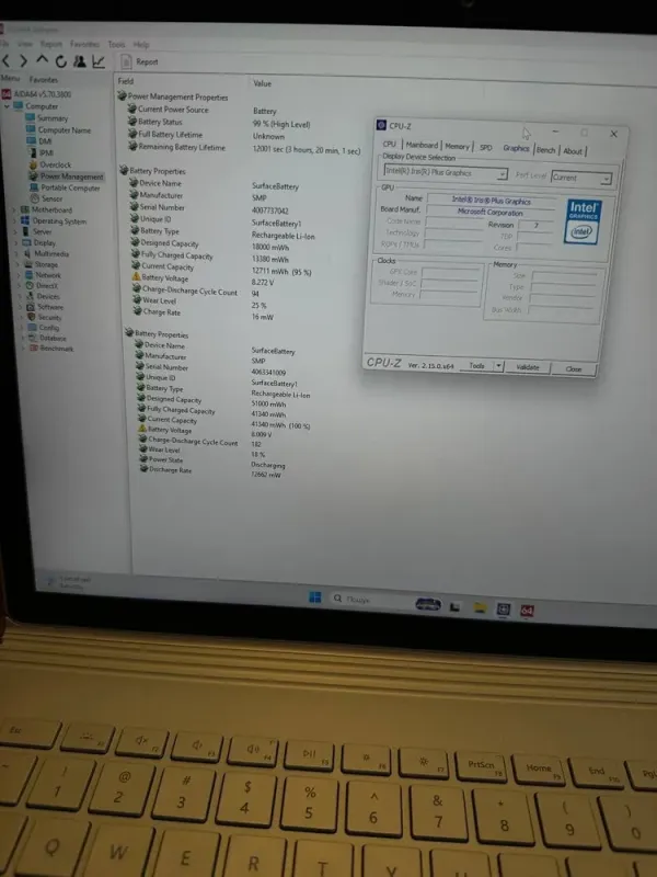 Ноутбук-трансформер Microsoft Surface Book 3 2 in 1 / 13.3" (3000x2000) QXGA Touch / Intel Core i5-1035G7 (4 (8) ядра по 1.2 - 3.7 GHz) / 8 GB DDR4 / 256 GB SSD / Intel Iris Plus Graphics / WebCam / Win 11 Pro б/в - зображення 11