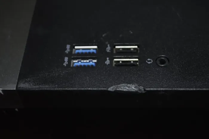 Комп'ютер Б-клас Dell OptiPlex 5040 Tower / Intel Core i3-6100 (2 (4) ядра по 3.7 GHz) / 8 GB DDR3 / 120 GB SSD + 500 GB HDD / Intel HD Graphics 530 / DVD-ROM б/в - зображення 6