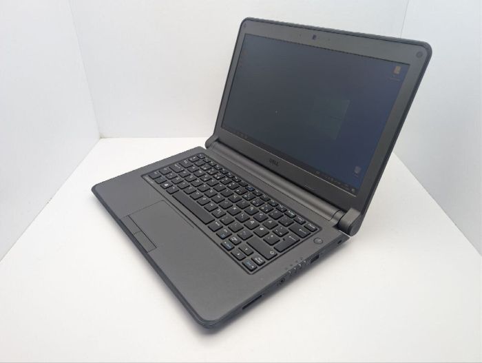 Ноутбук Dell Latitude 3350 / 13.3" (1366x768) TN / Intel Core i3-5005U (2 (4) ядра по 2.0 GHz) / 8 GB DDR3 / 120 GB SSD / Intel HD Graphics 5500 / WebCam б/в - изображение 7