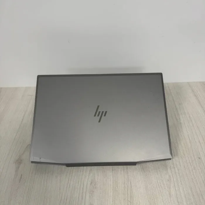Ноутбук HP ZBook 15v G5 / 15.6" (1920x1080) IPS / Intel Core i5-8300H (4 (8) ядра по 2.3 - 4.0 GHz) / 16 GB DDR4 / 256 GB SSD M.2 / Intel UHD Graphics 630 / WebCam б/в - зображення 8