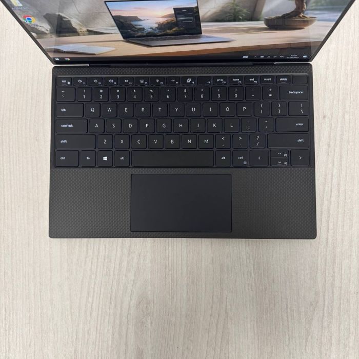 Ультрабук Dell XPS 13 9360 / 13.4" (1920x1200) IPS / Intel Core i5-1035G1 (4 (8) ядра по 1.0 - 3.6 GHz) / 8 GB DDR4 / 256 GB SSD NVMe / Intel UHD Graphics / WebCam б/в - зображення 7