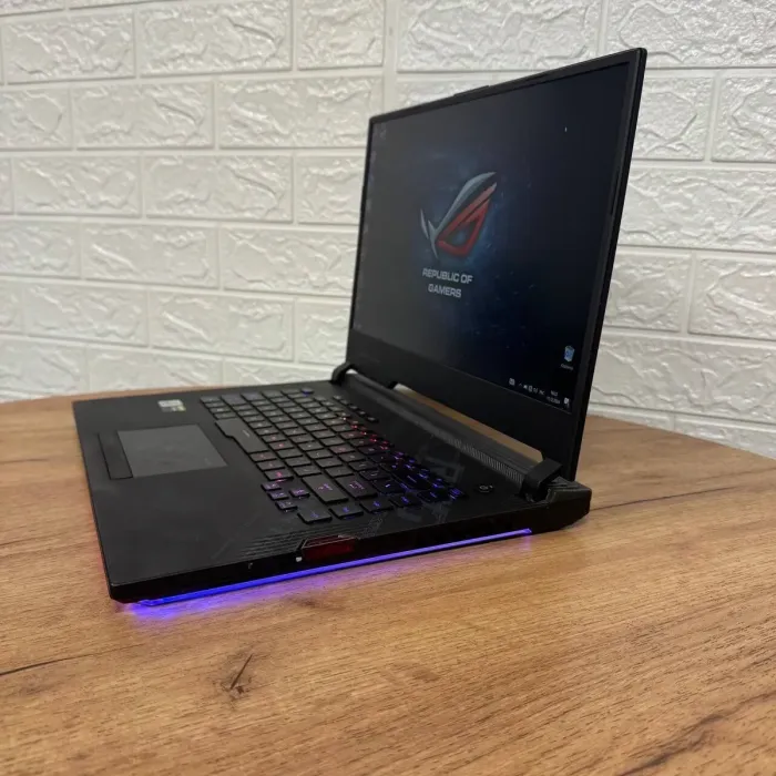 Ігровий ноутбук Б-клас Asus ROG Strix SCAR 15 G532LV / 15.6" (1920x1080) IPS / Intel Core i7-10875H (8 (16) ядер по 2.3 - 5.1 GHz) / 16 GB DDR4 / 512 GB SSD NVMe / nVidia GeForce RTX 2060, 6 GB GDDR6, 192-bit б/в - зображення 5