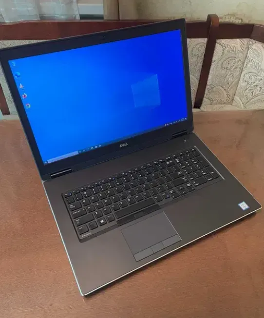 Робоча станція Dell Precision 7740 / 17.3" (1920x1080) IPS / Intel Xeon E-2276M (6 (12) ядер по 2.8 - 4.7 GHz) / 32 GB DDR4 / 512 GB SSD / nVidia Quadro RTX 4000, 8 GB GDDR6, 256-bit / WebCam б/в - зображення 2