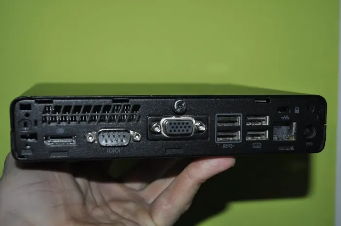 Неттоп HP ProDesk 400 G3 Mini PC USFF / Intel Core i5-7500T (4 ядра по 2.7 - 3.3 GHz) / 32 GB DDR4 / 1000 GB SSD / Intel HD Graphics 630 / Windows 11 Pro + Блок живлення б/в - зображення 3