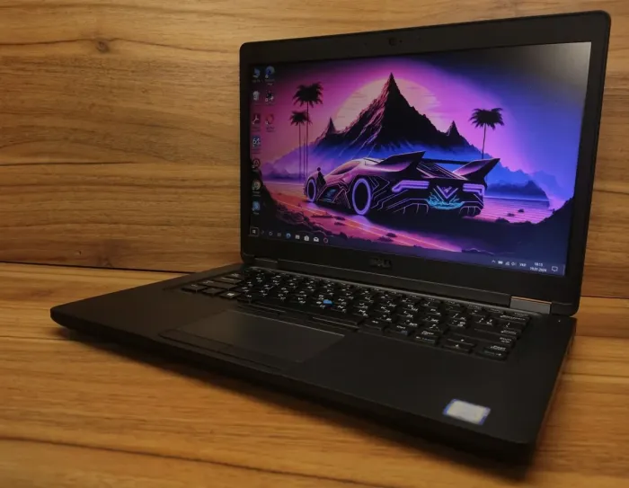 Ультрабук Dell Latitude 5480 / 14" (1366x768) TN / Intel Core i5-7200U (2 (4) ядра по 2.5 - 3.1 GHz) / 8 GB DDR4 / 256 GB SSD / Intel HD Graphics 620 / WebCam / Windows 10 б/в - зображення 5