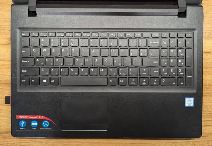 Ноутбук Б-клас Lenovo IdeaPad 110-151SK / 15.6" (1366x768) TN / Intel Core i3-6100U (2 (4) ядра по 2.3 GHz) / 8 GB DDR4 / 240 GB SSD / Intel HD Graphics 520 / WebCam / Windows 10 б/в - зображення 3