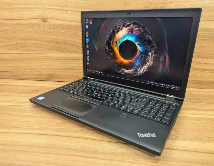 Мобільна робоча станція Lenovo ThinkPad P50 / 15,6" (1920x1080) IPS / Intel Core i7-6820HQ (4 (8) ядра по 2,7 - 3,6 ГГц) / 32 ГБ DDR4 / 512 ГБ SSD / nVidia Quadro M2000M, 4 ГБ GDDR5, 128-біт / WebCam / TouchID / Windows 10 б/в - зображення 5